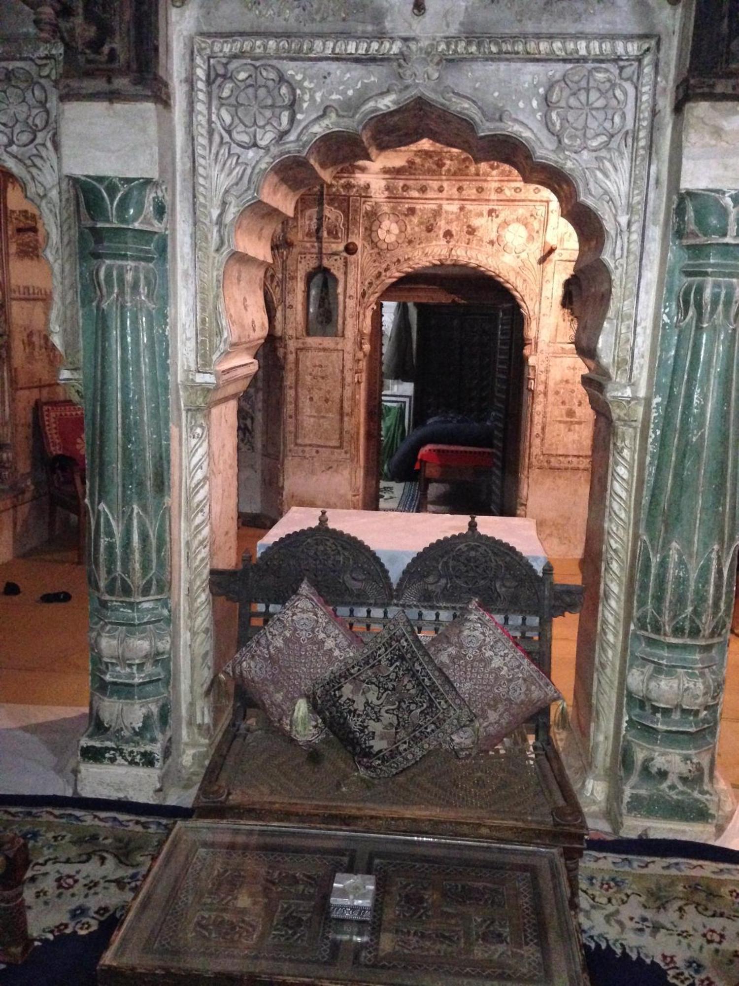 Narayan Niwas Castle Hotel Ramgarh Shekhawati Bilik gambar